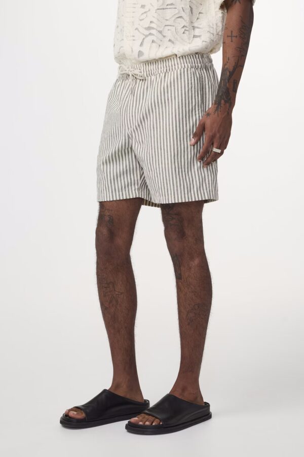 Gregor Drawstring Shorts green stripes - Image 4